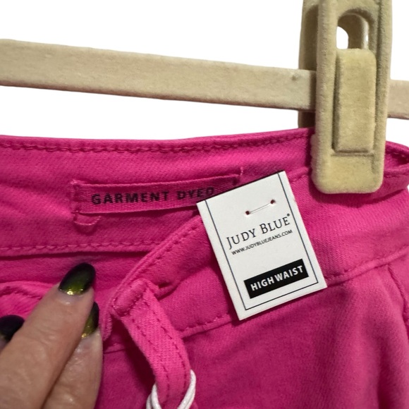 Judy Blue All the Heart Eyes High Rise Hot Pink 90’s Straight Leg Jeans 5 NWT - Picture 4 of 16